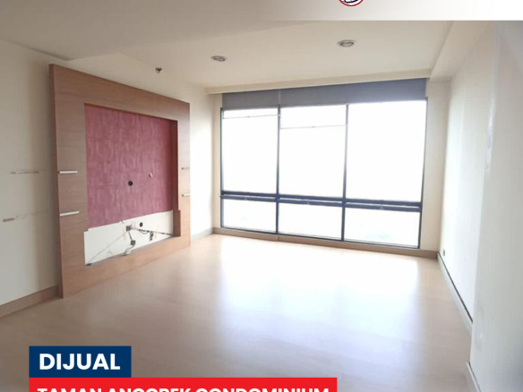 Kondisi Semi Furnished 2 Bed Mid Floor di Taman Anggrek Condominium