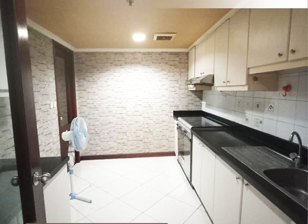 Taman Anggrek Condo Apartment Semi Furnished – 3 Bedroom, West Jakarta