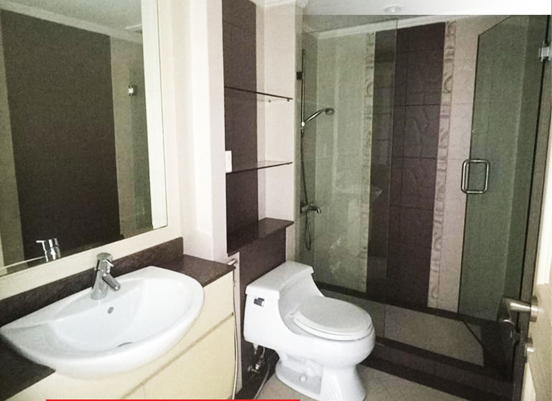 Kondisi Semi Furnished 2 Bed Mid Floor di Taman Anggrek Condominium