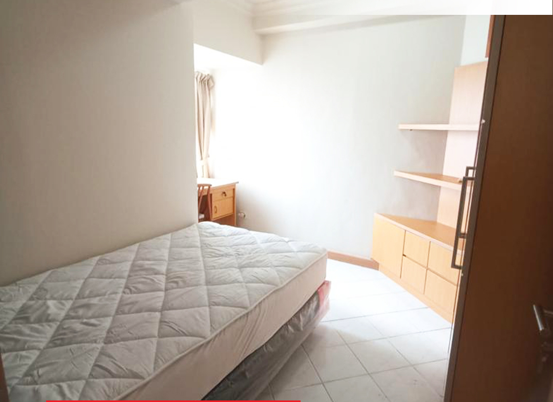 Taman Anggrek Condominium Condition Semi Furnished 2 Bed, Middle Floor