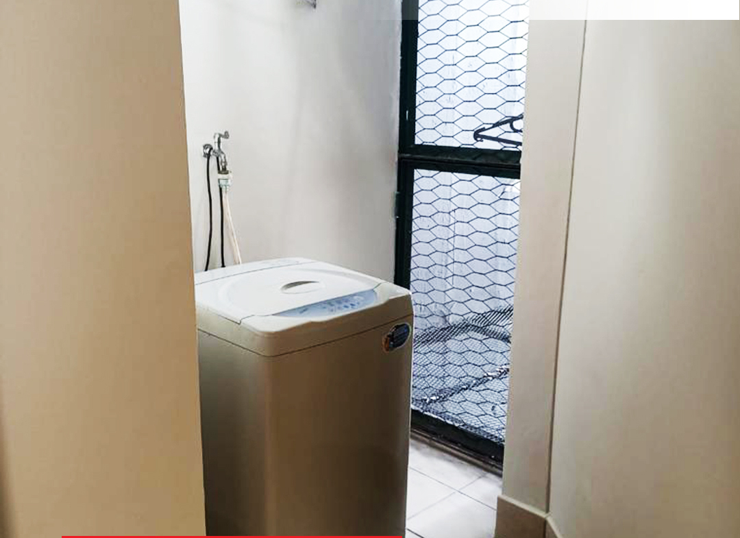 Taman Anggrek Condominium Condition Semi Furnished 2 Bed, Middle Floor