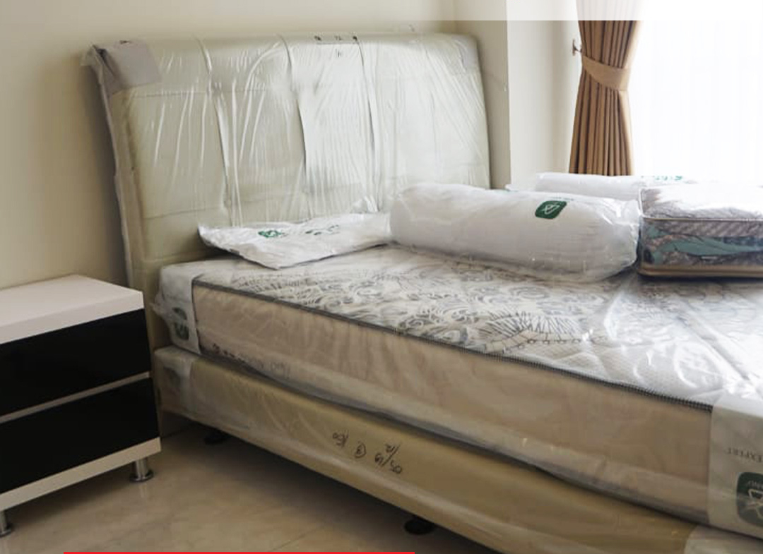 Fully Furnished 2 Bed,Pool View,Middle Floor,Taman Anggrek Residences