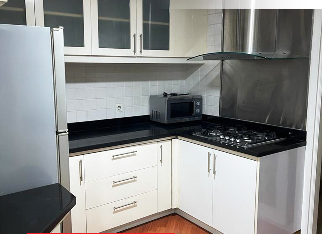 Good Condition! Fully Furnished 2 Bed, Taman Anggrek Condominium