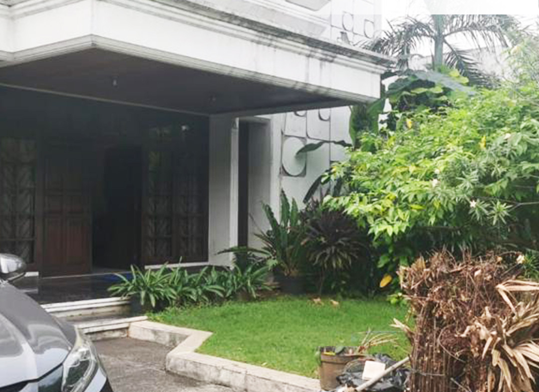 Rumah 2 Lantai di Jl. Puri Indah Raya, Kembangan, Jakarta Barat