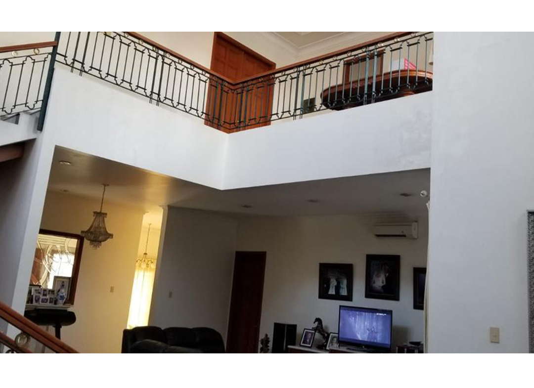 Rumah 2 Lantai di Jl. Lombok, Menteng, Jakarta Pusat