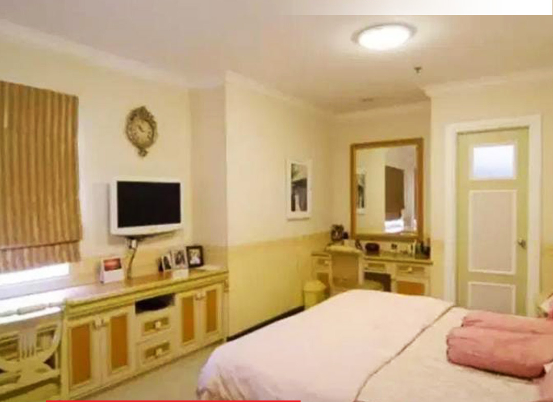 Dibawah Harga NJOP, Penthouse Apartemen Kedoya Elok, Jakarta Barat