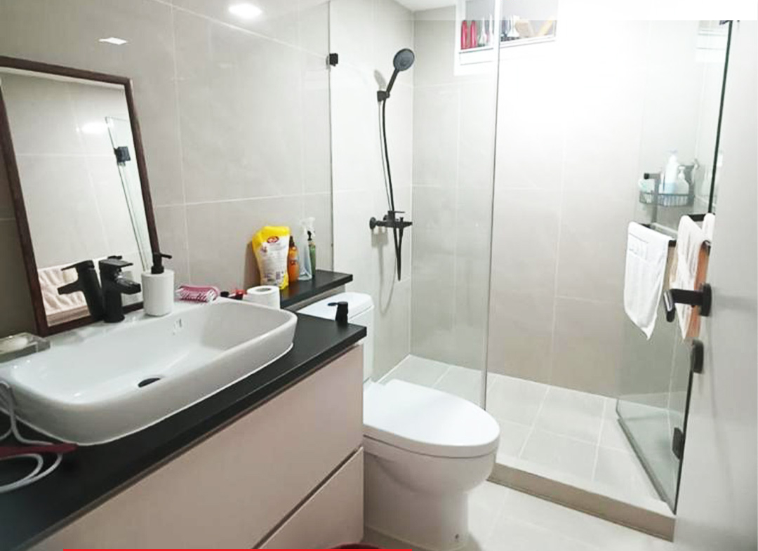 Fully Furnished Bagus 2 Bed, Low Floor at Taman Anggrek Condominium