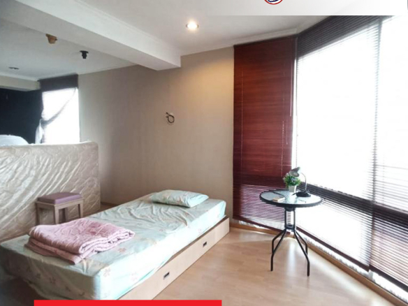 Fully Furnished Bagus 2 Bed, Middle Floor, Taman Anggrek Condominium