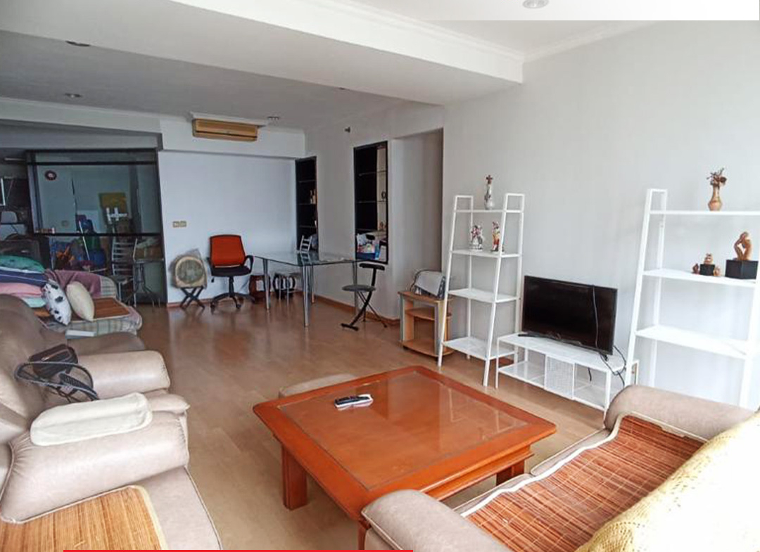 Fully Furnished Bagus 2 Bed, Middle Floor, Taman Anggrek Condominium
