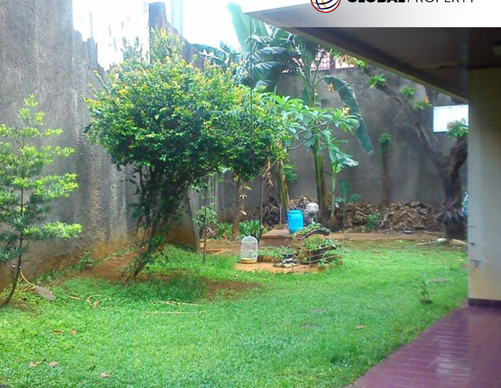 Rumah Tua di Jalan Kemanggisan Raya, Kemanggisan, Jakarta Barat