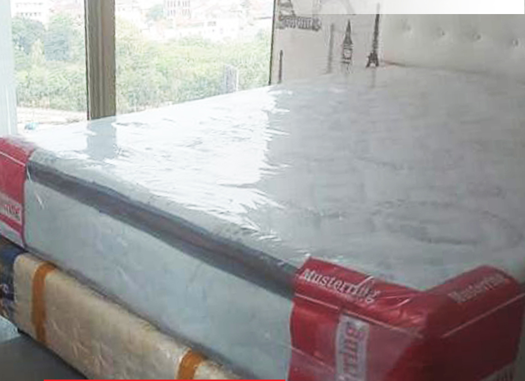 Fully Furnished Taman Anggrek Residences, Lantai Tengah, Pool View