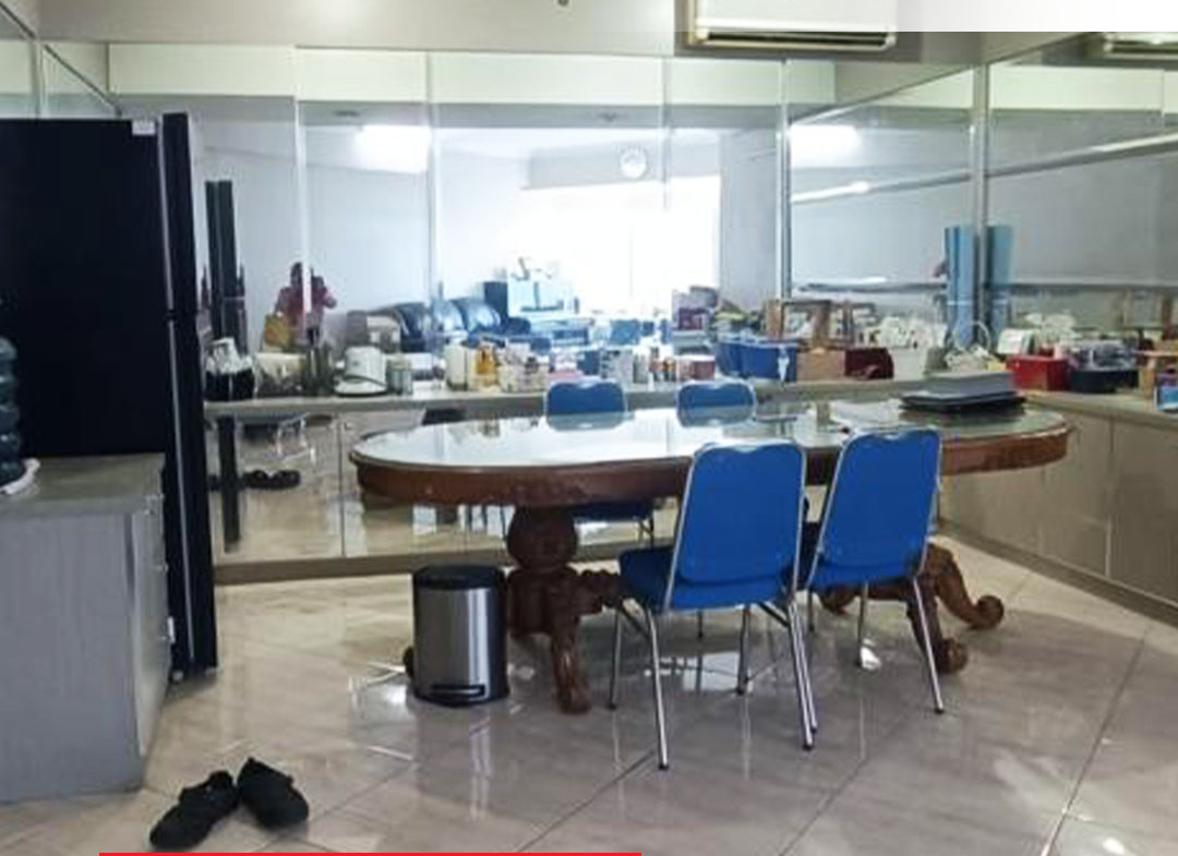 Fully Furnished 3 Bedroom, Middle Floor at Taman Anggrek Condominium