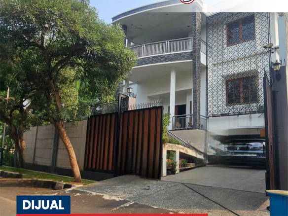 Intercon Rumah Mewah 3 Lantai Taman Kebon Jeruk, Jakarta Barat