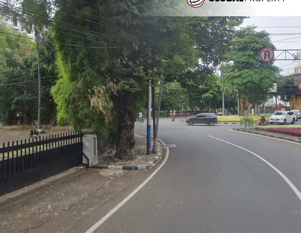 Rumah Tua Peruntukan Komersil, Jl. Teuku Umar, Menteng, Jakarta Pusat