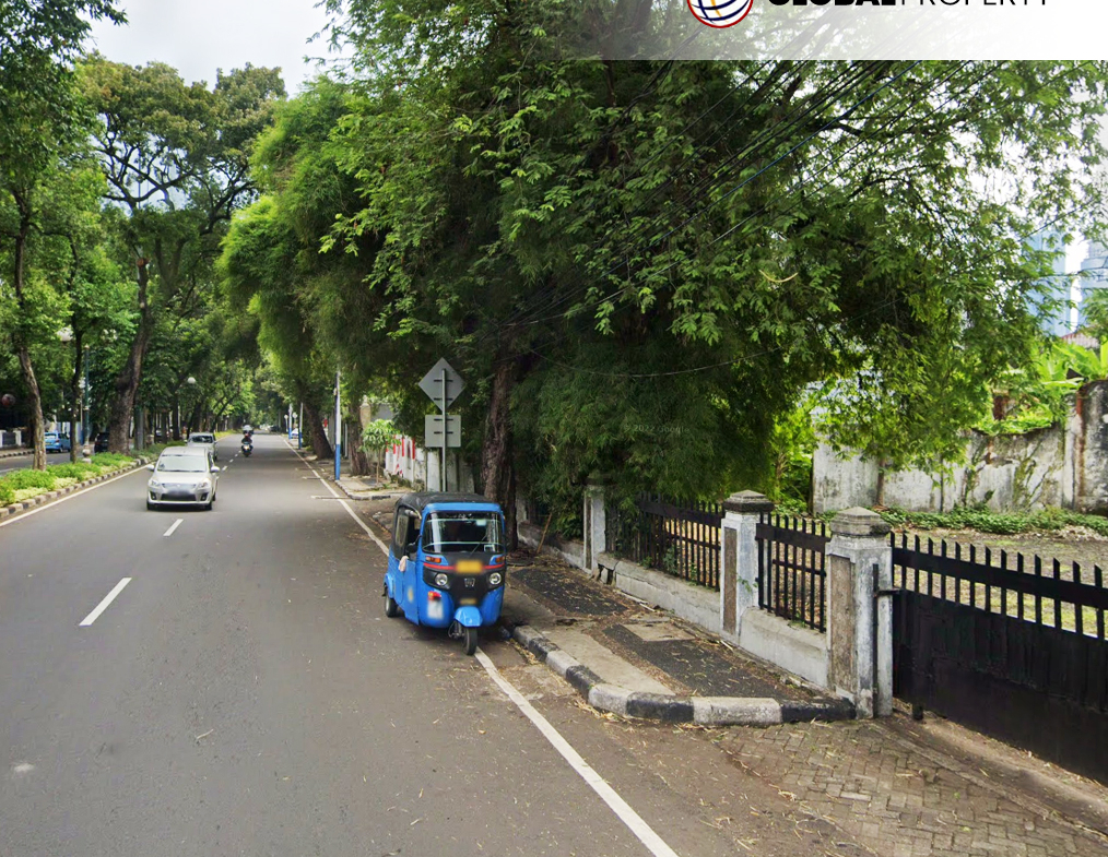 Rumah Tua Peruntukan Komersil, Jl. Teuku Umar, Menteng, Jakarta Pusat