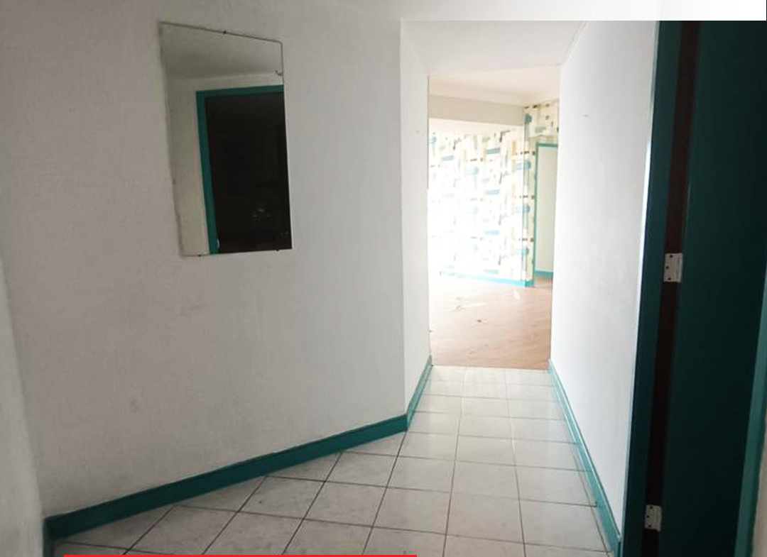 Semi Furnished 2 Bedroom, Low Floor, Taman Anggrek Condominium