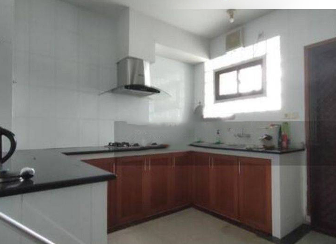 Disewa Rumah Kantor di area Tomang, Jakarta Barat