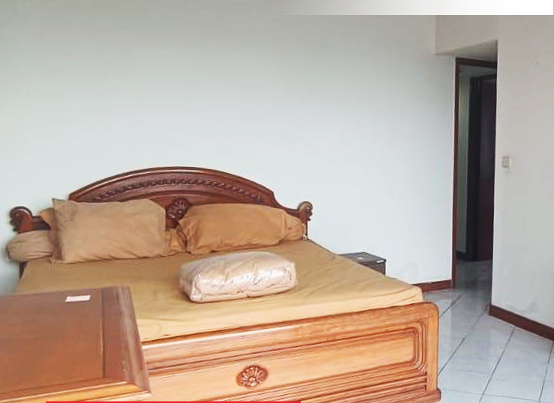 Taman Anggrek Condominium Fully Furnished 3 Bed, Middle Floor, West Jakarta
