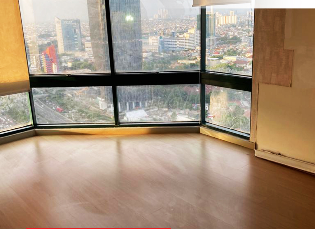 Semi Furnished 2 Bedroom, Middle Floor, Taman Anggrek Condominium