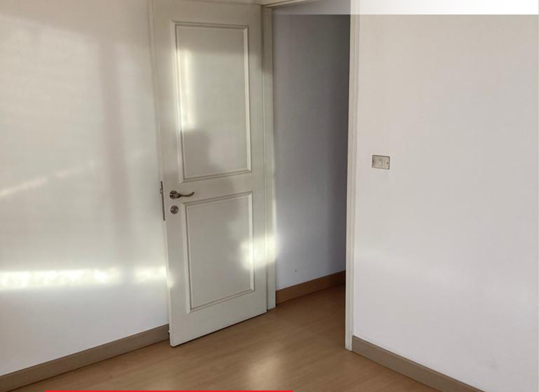 Semi Furnished 2 Bedroom, Middle Floor, Taman Anggrek Condominium