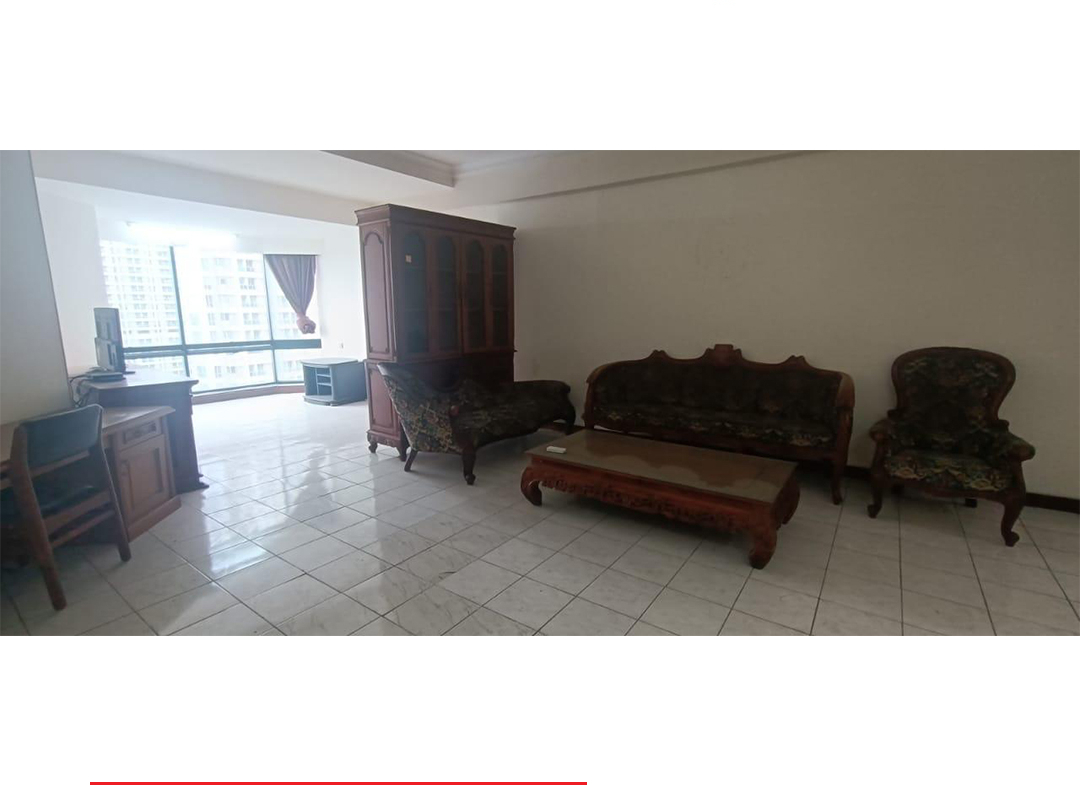 Taman Anggrek Condominium Fully Furnished 3 Bed, Middle Floor, West Jakarta