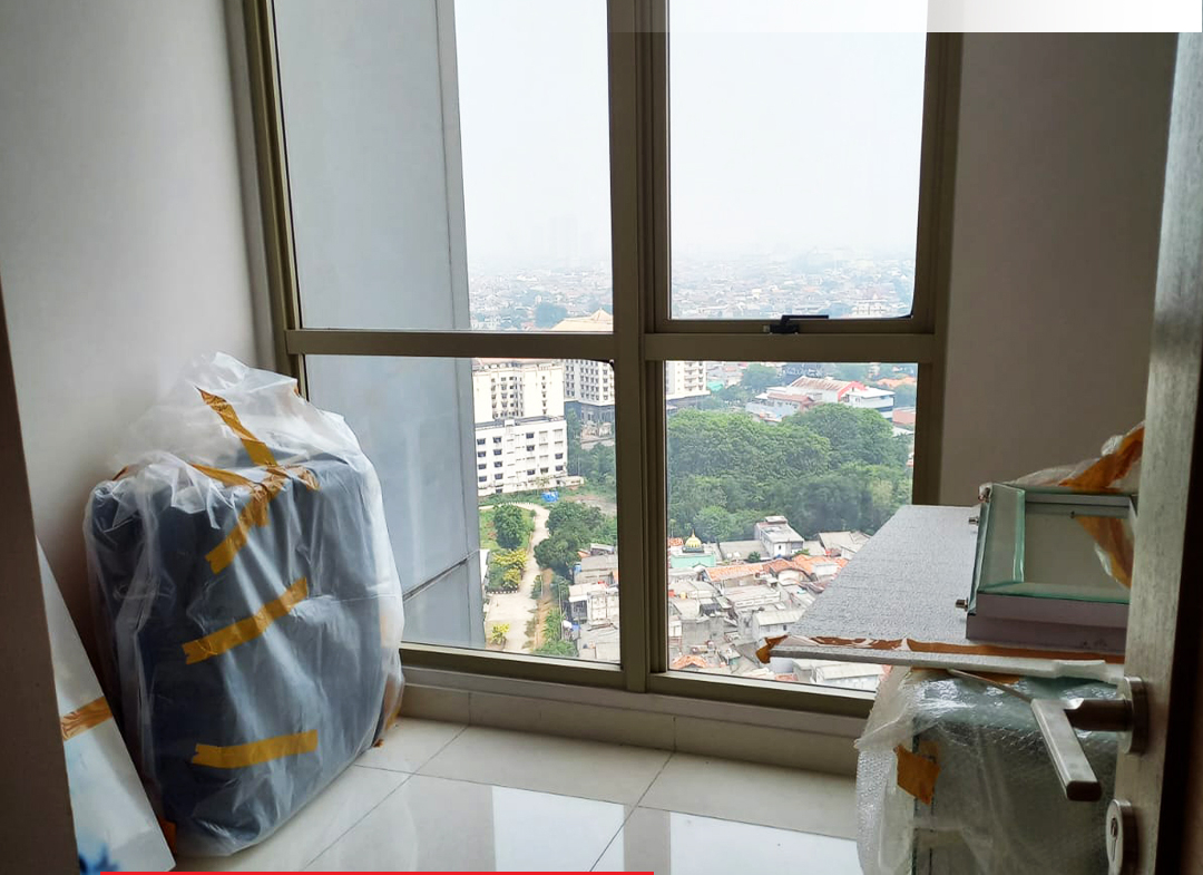 Taman Anggrek Residences Apartment Fully Furnished, 3 Bed, Middle Floor