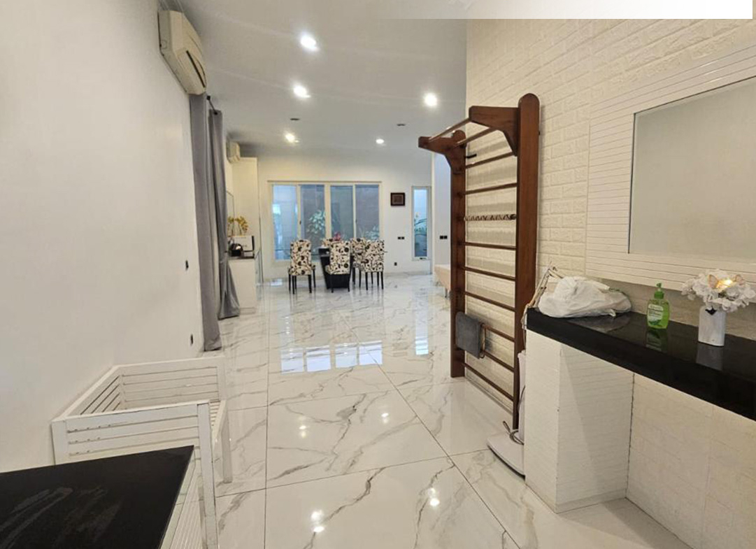 Rumah Hook Mewah di PHG Aquamarine Gading Serpong, Tangerang