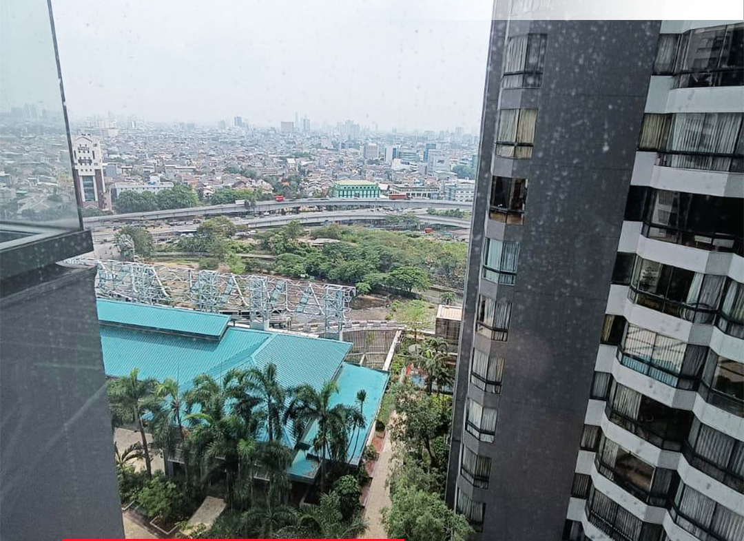 Taman Anggrek Condominium 2 Bedroom, Fully Furnished, Middle Floor