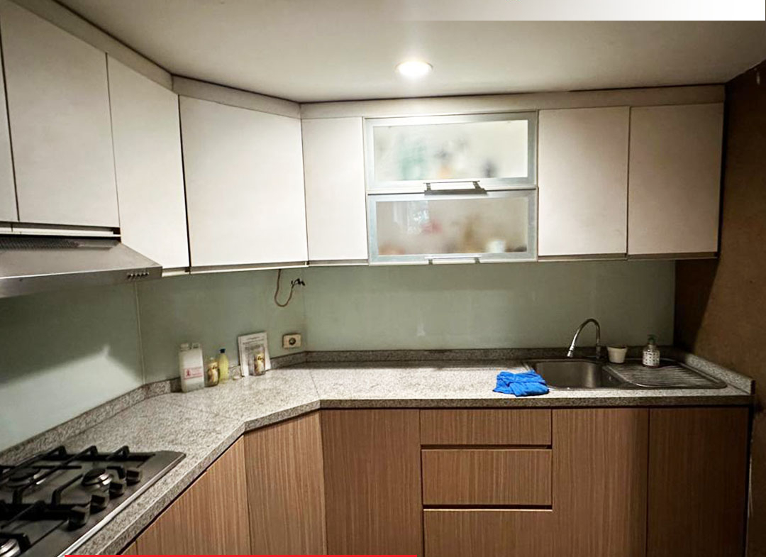 Good Condition Fully Furnished 2 Bed. Low Floor, Taman Anggrek Condominium