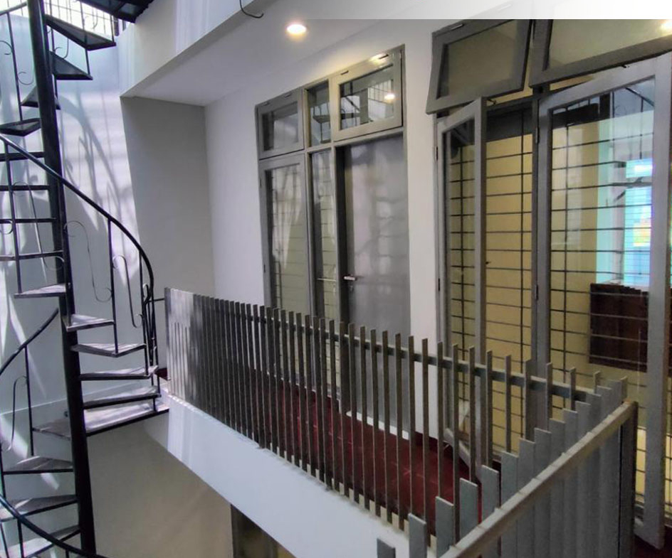 Rumah 2 Lantai Jalan Gelong Baru, Grogol Petamburan, Jakarta Barat