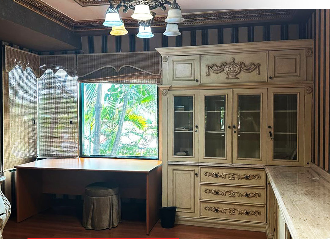 Good Condition Fully Furnished 2 Bed. Low Floor, Taman Anggrek Condominium