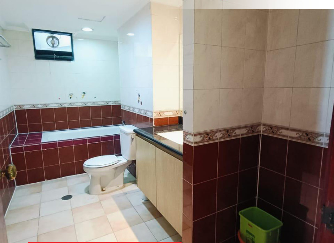 Taman Anggrek Condominium High Floor, Fully Furnished 3 Bedrooms