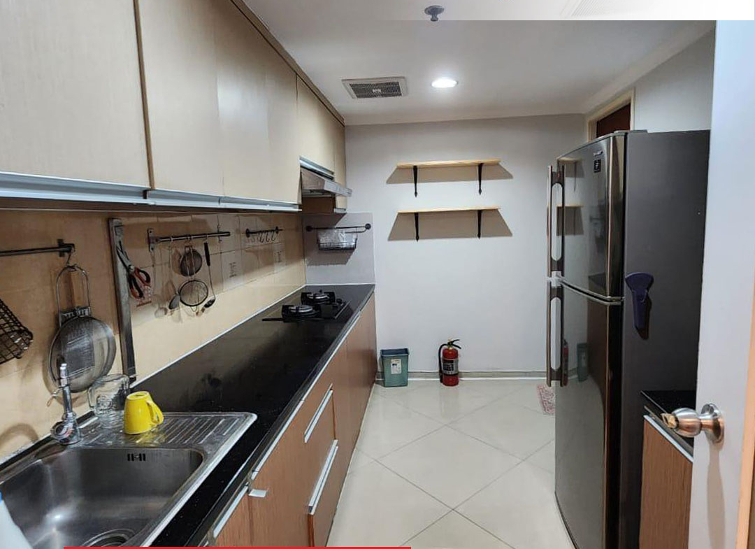 Taman Anggrek Condominium Good Condition Fully Furnished 3 Bed, Middle Floor