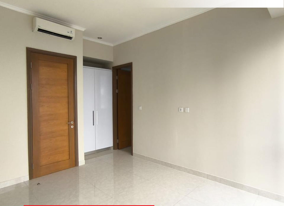 Termurah!! Taman Anggrek Residences 3 Bedrooms, Middle Floor, Pool View