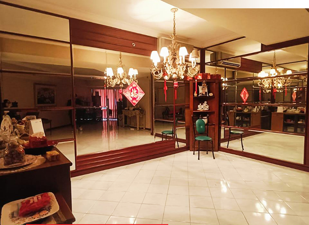 Fully Furnished 3 Bedrooms 146sqm, High Floor, Taman Anggrek Condominium