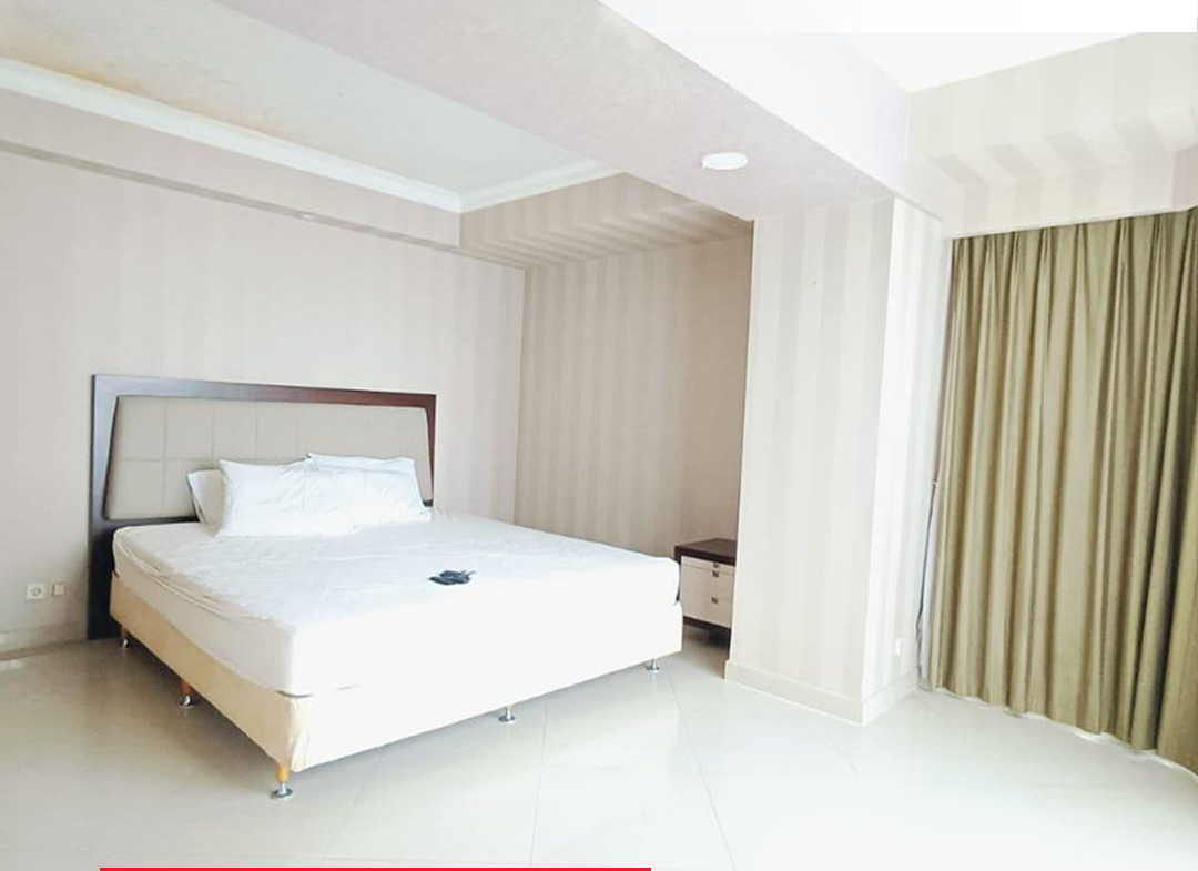 Taman Anggrek Condominium Semi Furnished, 3 Bedrooms 146sqm, High Floor
