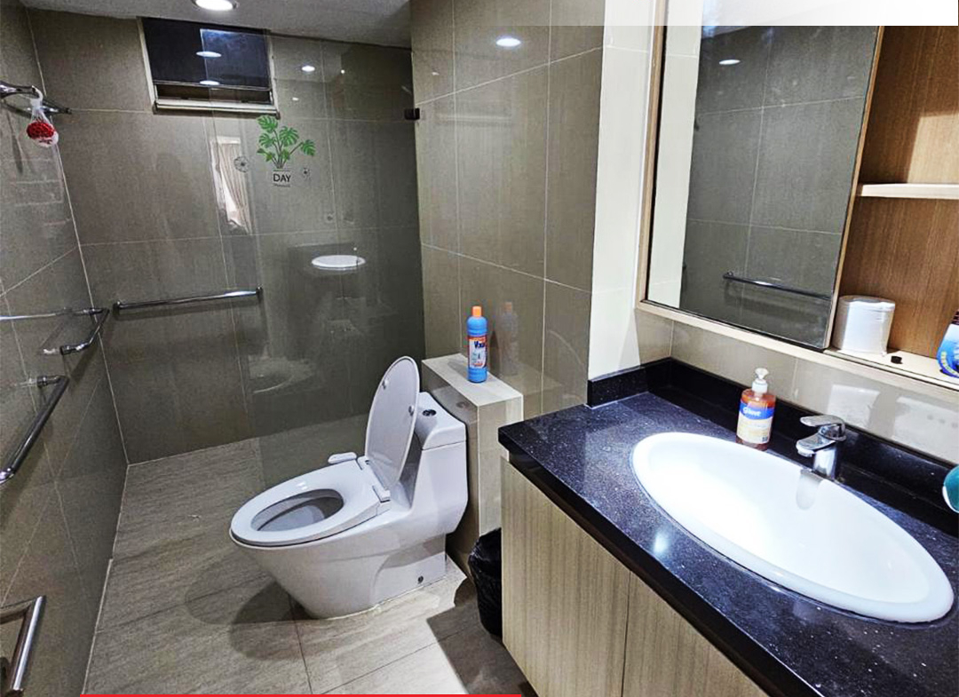 Good Condition, Fully Furnished, Taman Anggrek Condominium, 3 Bedrooms, Low Floor