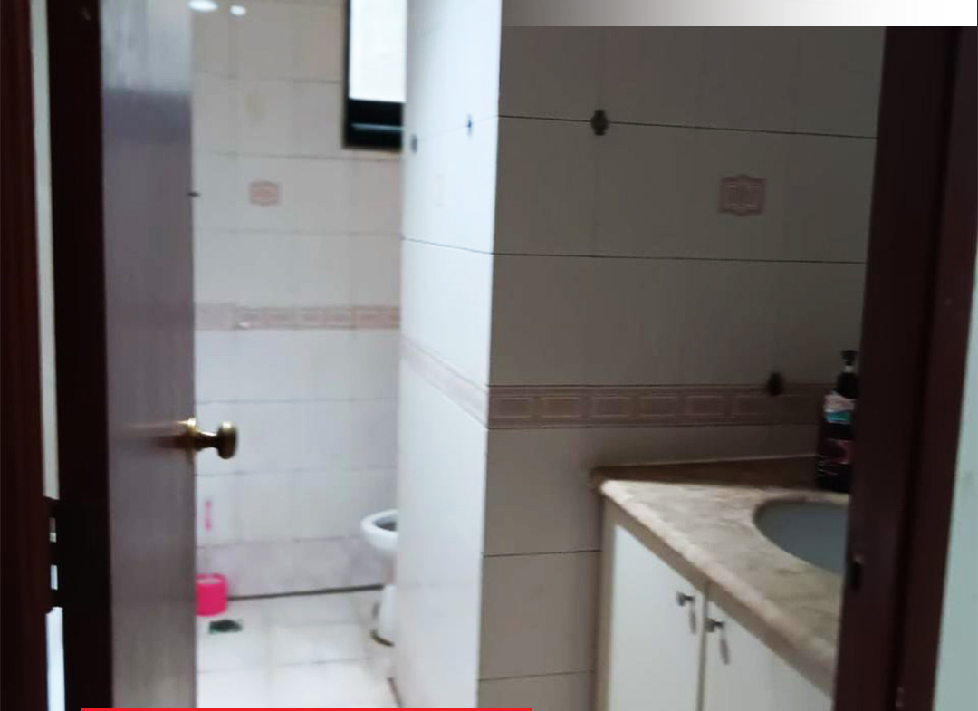 Fully Furnished 3 Bedrooms, Low Floor di Taman Anggrek Condominium