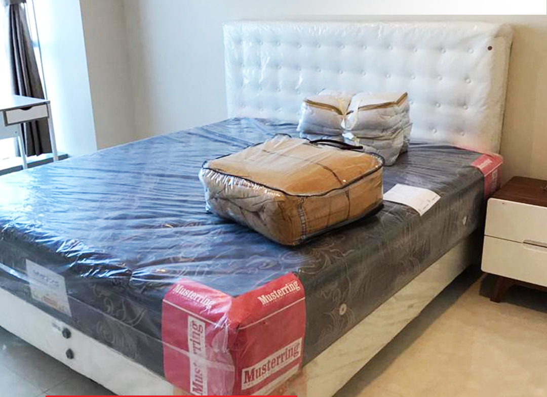 Semi Furnished 2 Bedroom, Middle Floor, Best View, Taman Anggrek Residences