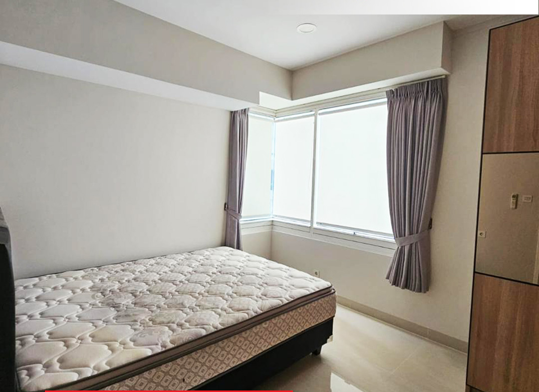 Taman Anggrek Condominium Good Condition Fully Furnished, 3 Bedrooms 88sqm