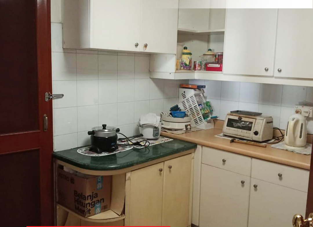 Fully Furnished, 2 Bedroom, Middle Floor, City View, Taman Anggrek Condominium
