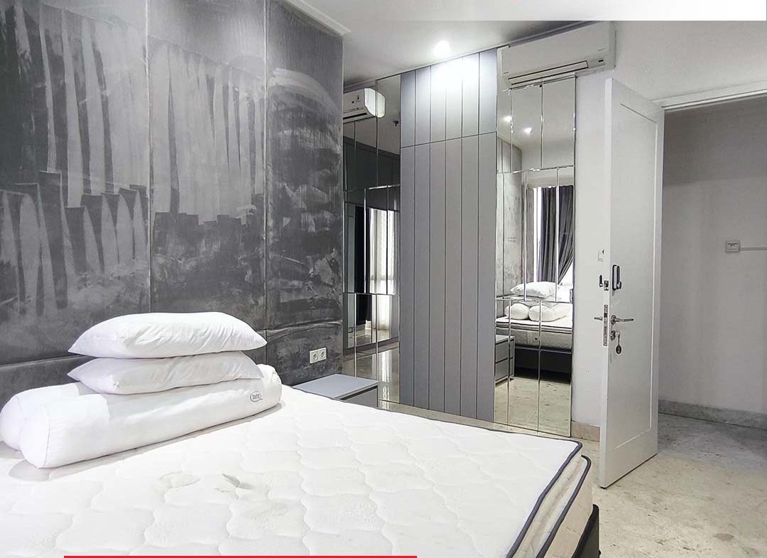 Luxurious Fully Furnished, 2 Bedroom 135sqm, Taman Anggrek Residences