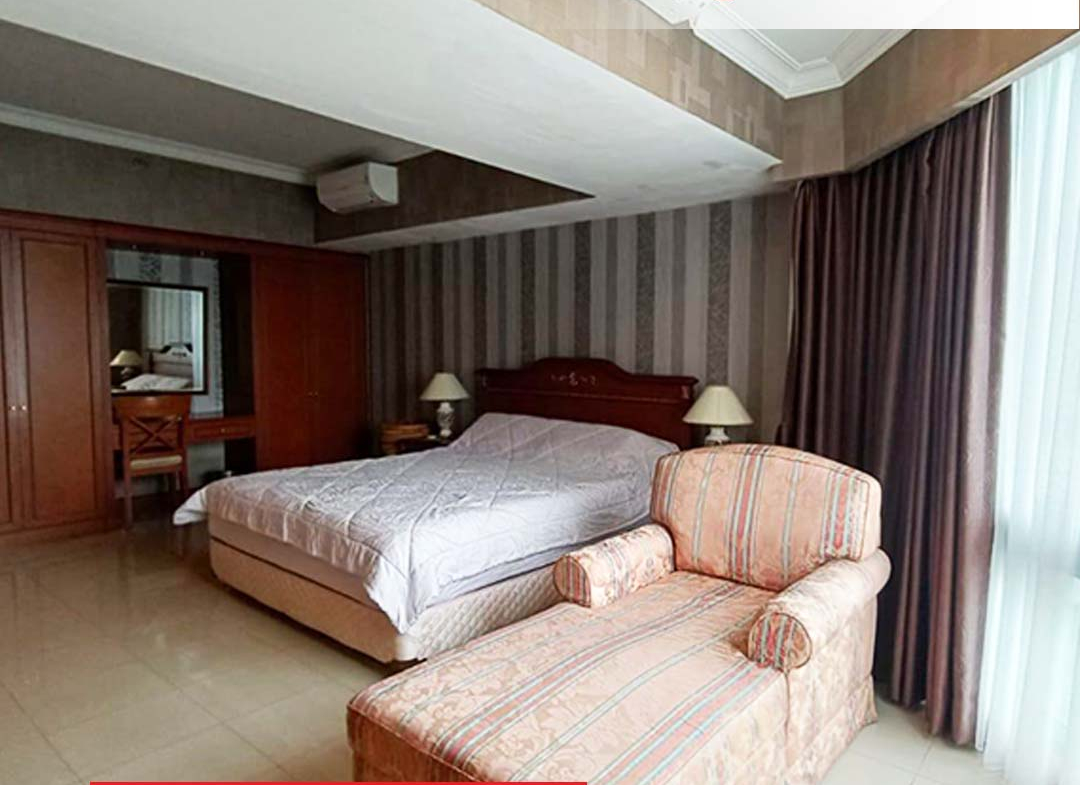 Sale Taman Anggrek Condominium Combined Unit Fully Furnished 4BR, High Floor