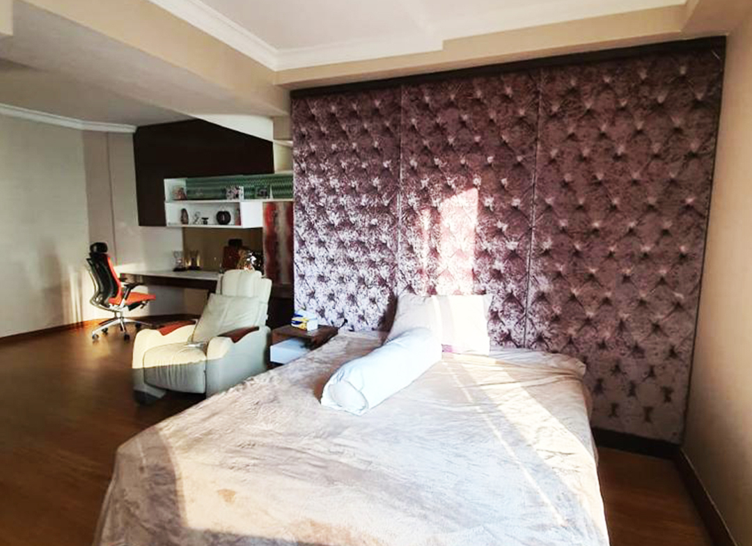 Dijual Taman Anggrek Condominium Fully Furnished, 2 Bedroom, Middle Floor