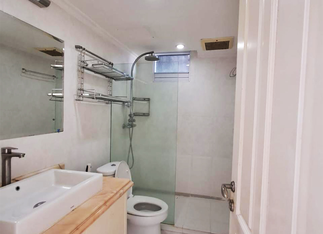Disewa Fully Furnished, Taman Anggrek Condominium, 2 Bedroom, Middle Floor