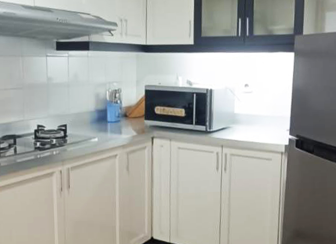 Dijual Semi Furnished, Taman Anggrek Condominium, 2 Bedroom, Middle Floor