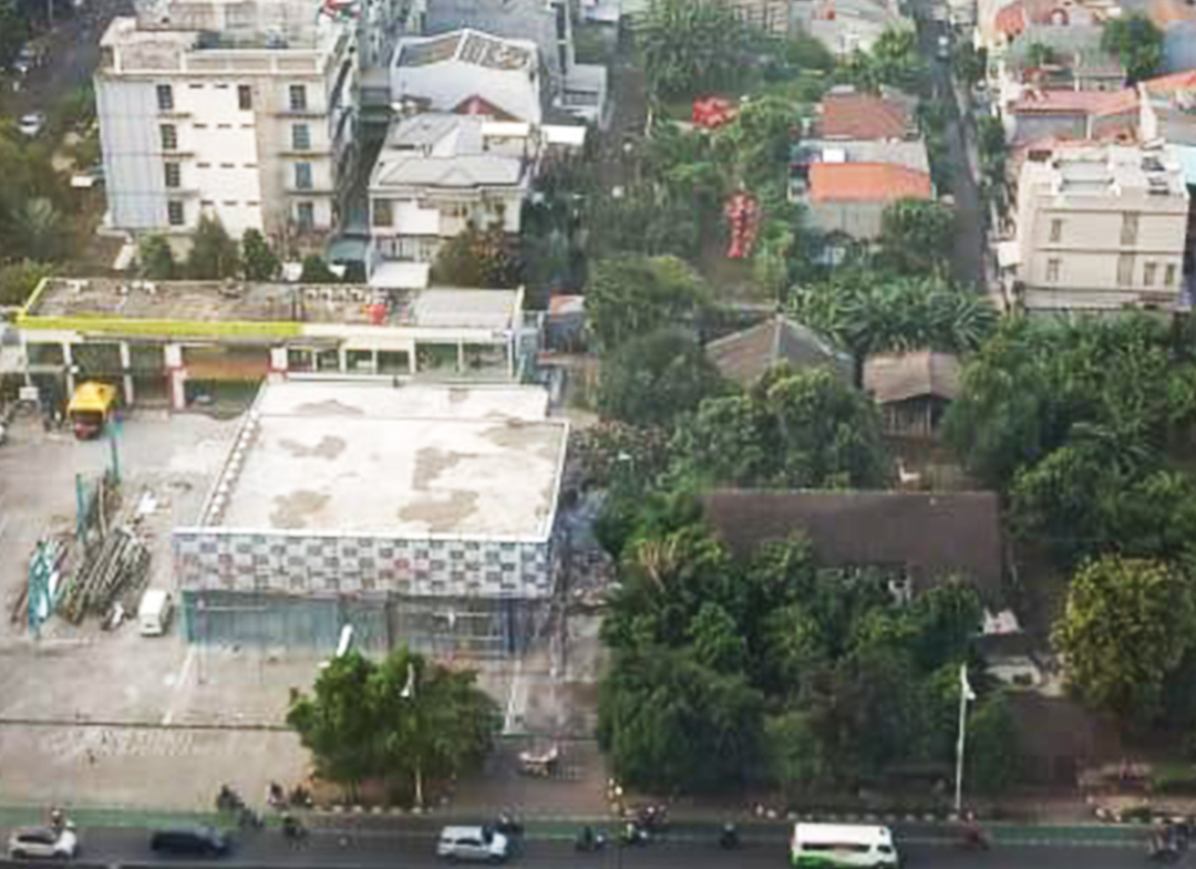 Dijual Semi Furnished, Taman Anggrek Condominium, 2 Bedroom, Middle Floor