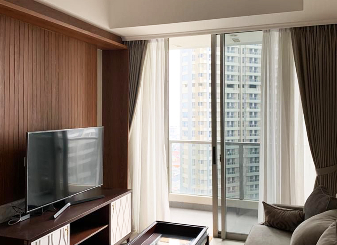 Dijual Fully Furnished 2 Bedroom, Taman Anggrek Residences, Pool View