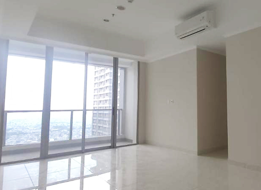 Dijual Taman Anggrek Residences, Semi Furnished 3 Bedroom, Pool View