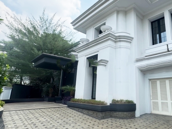 Rumah Mewah Jl. Taman Metro Alam, Pondok Indah, Jakarta Selatan